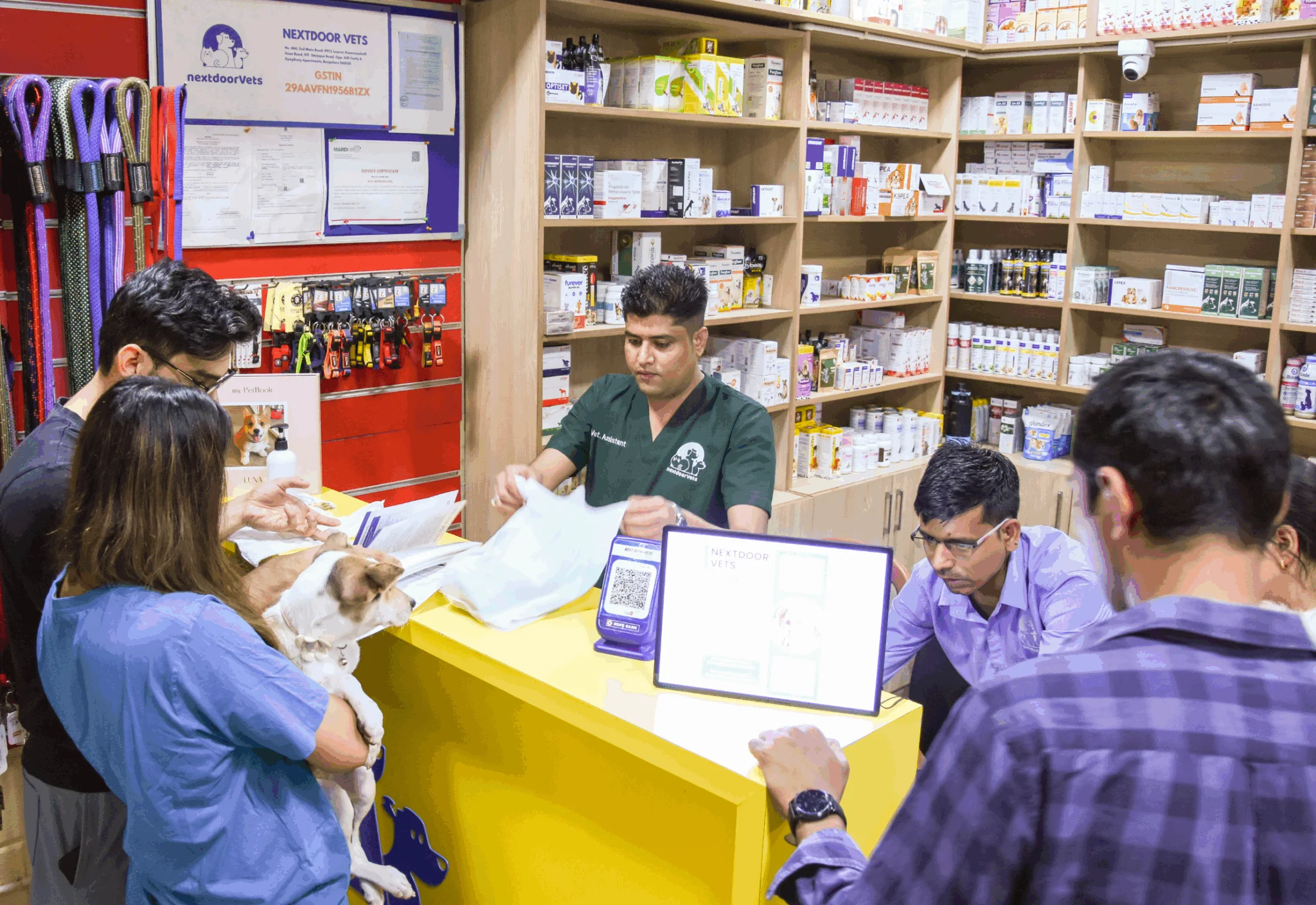 Pharmacy & Pet Store